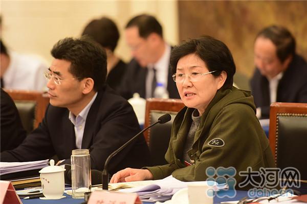居軸處中 樂在其中 把春天帶回河南 代表委員邀您一起加油干