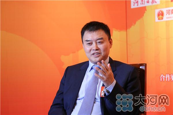 居軸處中 樂在其中 把春天帶回河南 代表委員邀您一起加油干