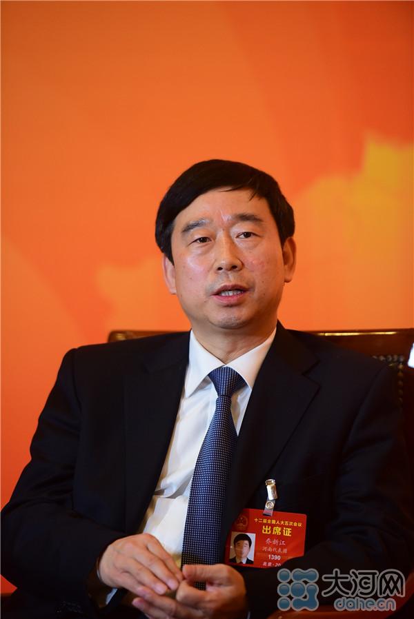 居軸處中 樂在其中 把春天帶回河南 代表委員邀您一起加油干