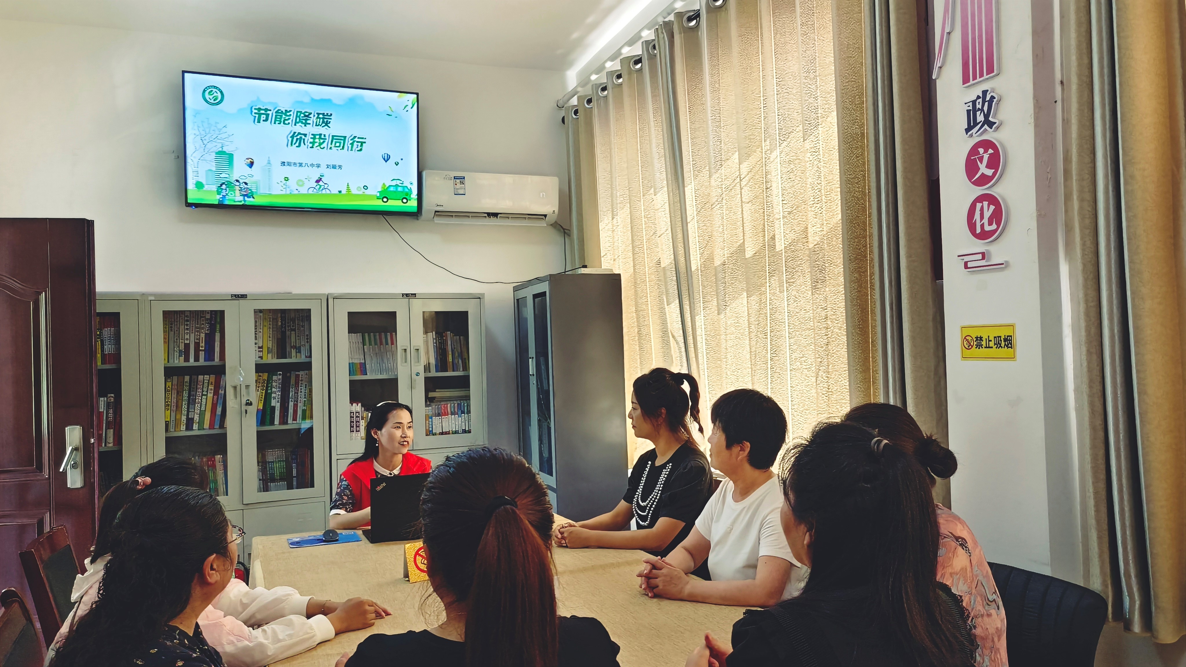 八中1.jpg