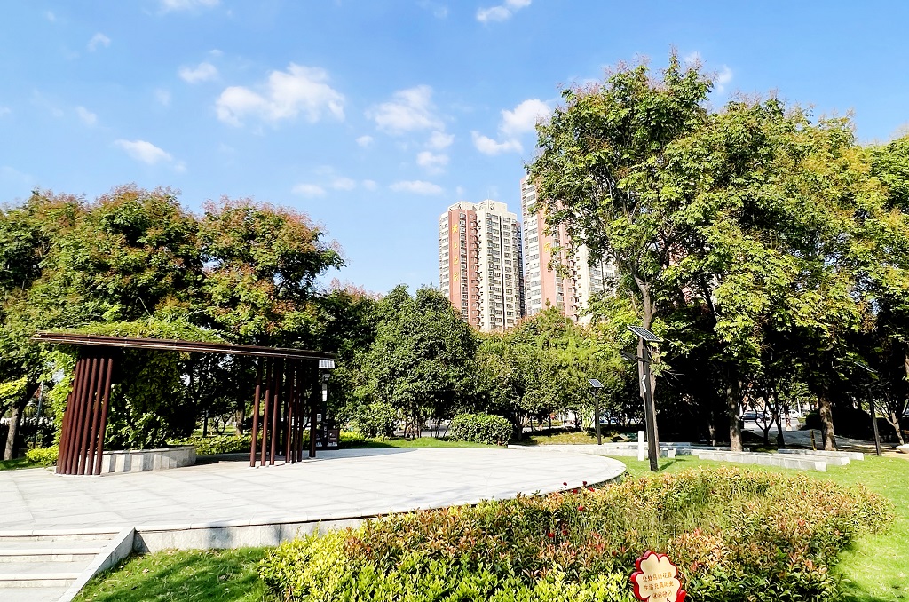 黃立 2023.9.23 位于黃河路與濮上路交叉口的戲園.jpg