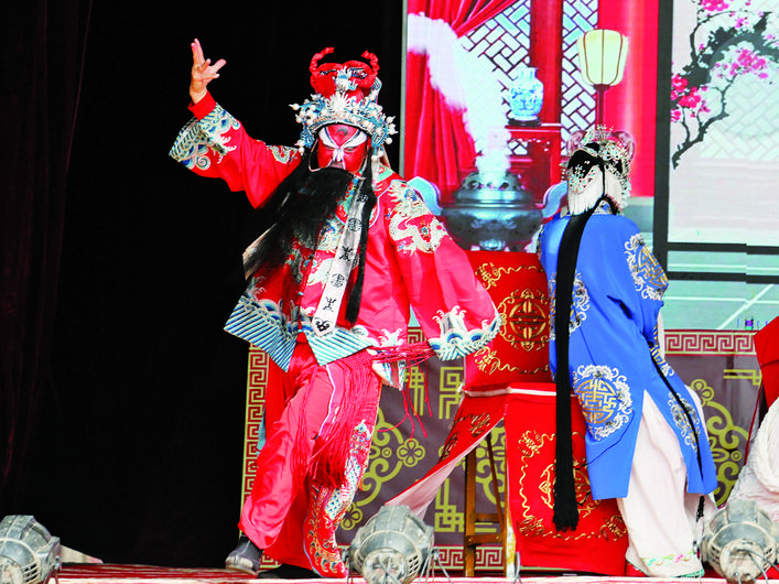送戲下鄉(xiāng)潤(rùn)民心